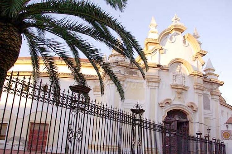 La 'Mezquita del Toreo', creación de don Gregorio Corrochano, el ingeniero que derivó en periodista