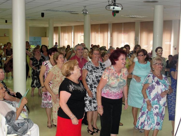 El Centro Social de Mayores prepara una gran fiesta por su VIII Aniversario