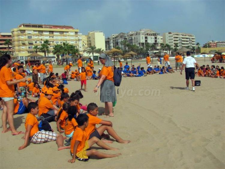 Simulacro en la playa para las Colonias Urbanas