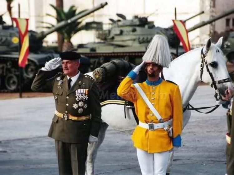 ¿Alcántara 10 a la Base Alfonso XIII?...Miau