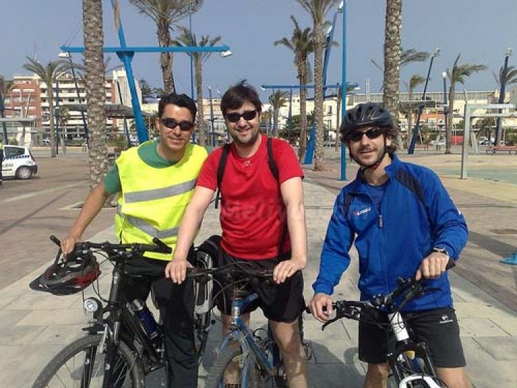 Melilla ConBici eleva el tono de sus reivindicaciones