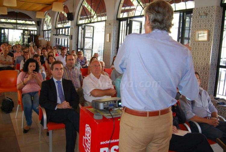 Dos candidatos para las primarias locales socialistas: Escobar y Azmani