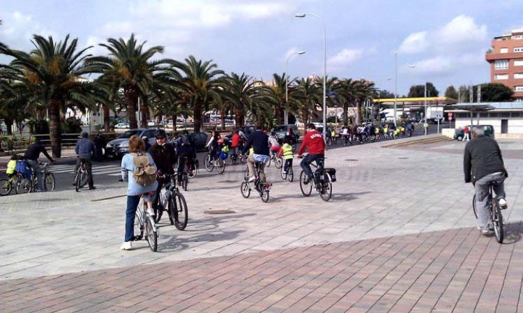 Ponga una bicicleta en su vida...nos irá a todos mejor