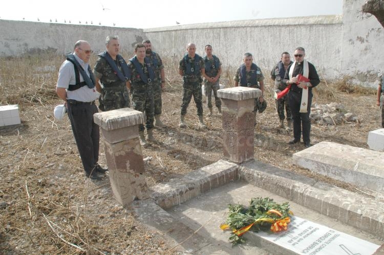 Los Hijos de Chafarinas homenajean a los antiguos habitantes del enclave español