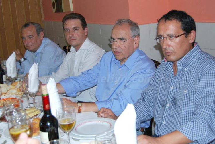 Dos candidatos para las primarias locales socialistas: Escobar y Azmani