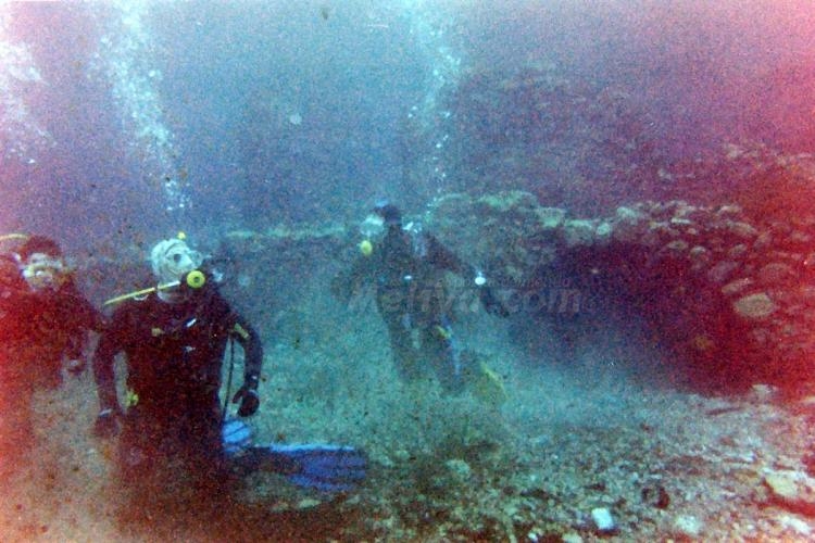 El Real Club Marítimo se acerca a la mejor arqueología subacuática del país