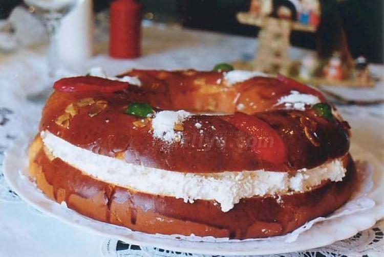 El Roscón de Reyes, dulce aroma de postre para un año incierto