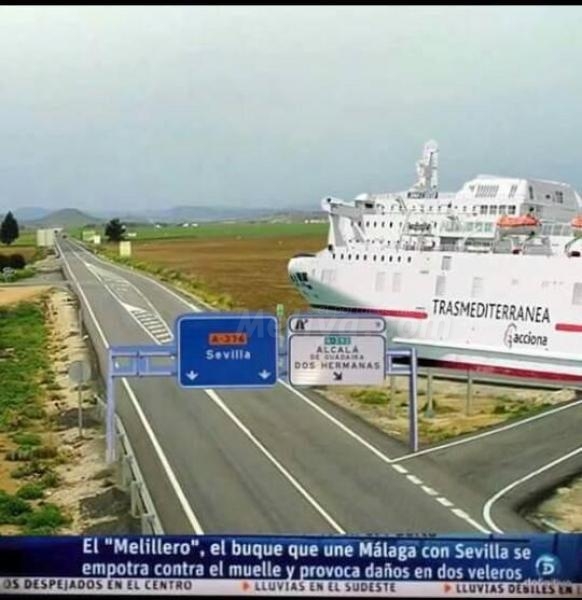El rótulo de Telecinco también ha dado juego, quizás el barco tome nueva ruta
