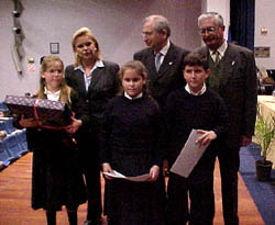 Entregados los premios a los ganadores del concurso sobre la Constitución Española realizado entre los colegios melillenses