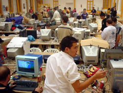 Finaliza la Party 2003 contando con gran asistencia y satisfacción entre los participantes