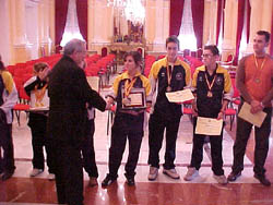 El presidente recibe en el Salón Dorado al equipo de medallistas de tiro olímpico de Melilla