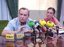 El grupo socialista en la Asamblea presentará una moción para llevar a cabo la reestructuración del Gobierno