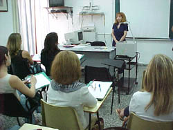 Espinosa presenta un nuevo curso de Formación Administrativa Informatizada dirigido a mujeres melillenses