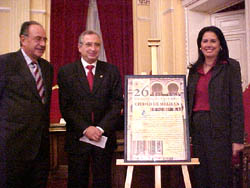 Antonio Cabrera con su obra "Con el aire" ha sido el ganador del XXV Premio Internacional de Poesía "Ciudad de Melilla"