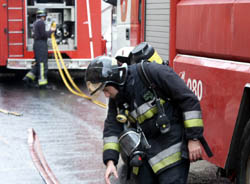 Explosiona una bombona de gas en un domicilio privado y produce dos heridos