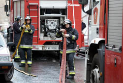 Explosiona una bombona de gas en un domicilio privado y produce dos heridos
