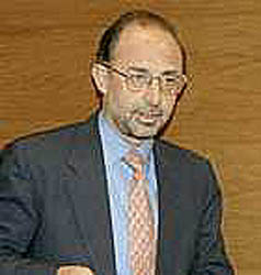 Imbroda se reunirá la próxima semana con los ministros de Hacienda, Medio Ambiente y Fomento