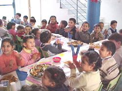 El nuevo Colegio del Hipódromo celebra el fin de Ramadán con un desayuno árabe para niños de tres a cinco años