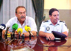La Policía Local presenta su nueva Unidad Canina para la detección de droga
