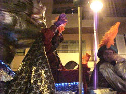 Leves altercados en la cabalgata de los Reyes Magos provocan indignación entre los melillenses