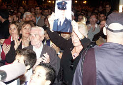Melilla se une al dolor de Madrid con una manifestación sin precedentes