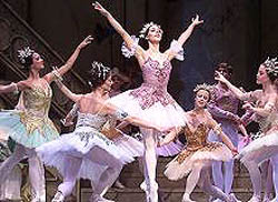 El ballet ruso Bolsoy Kiev Moscú ofrece esta noche la primera de las actuaciones de Melilla