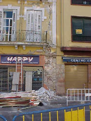 Quevedo asegura que los daños del edificio de Castelar son "perfectamente reparables"