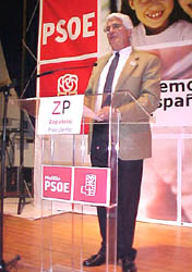 Caldera visita Melilla para participar en el primer acto electoral del PSOE