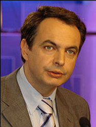 Zapatero anuncia su intención de viajar a Melilla y a Ceuta pero no ha concretado fechas