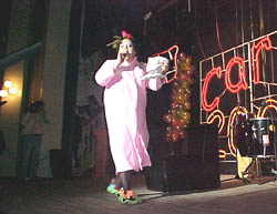 Explosión de humor y fantasía en el Carnaval de Melilla 2006