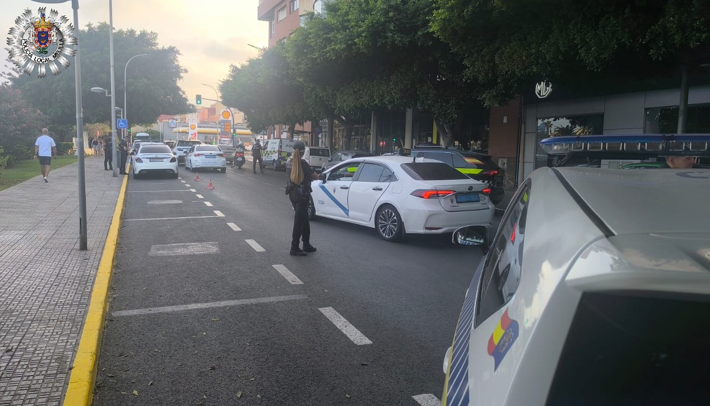 Imagen de la noticia: La Policía Local inicia una campaña de control de taxis y VTC hasta fin de mes