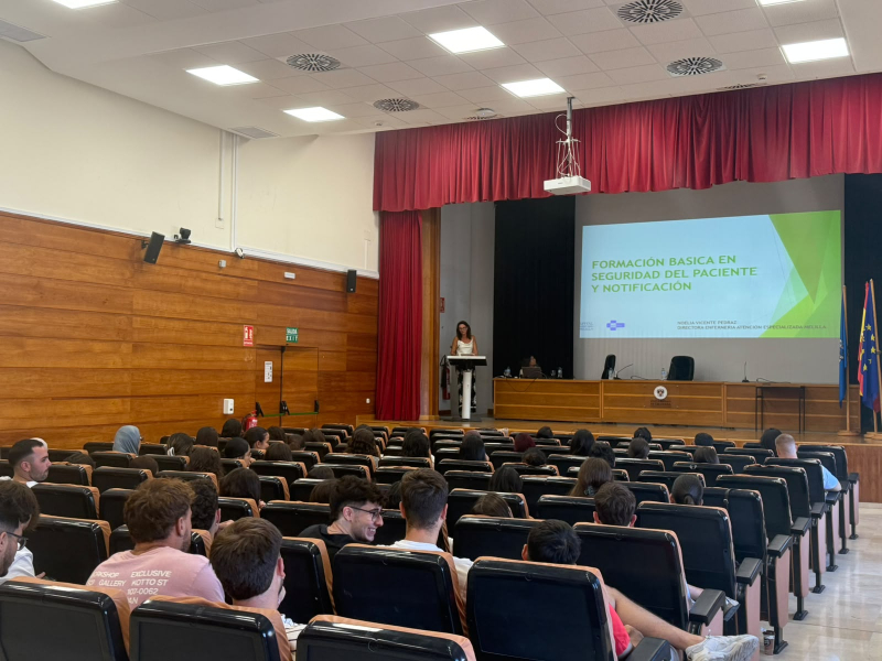 Imagen de la noticia: La Facultad de Ciencias de la Salud prepara al alumnado para sus prácticas clínicas
