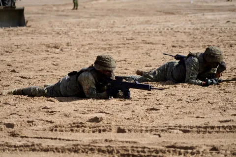 Imagen de la noticia: Melilla celebra sus 529 años de españolidad con una exhibición militar en Los Cárabos
