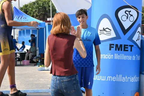 Imagen de la noticia: Melilla celebra la IV edición del SwimRun con la entrega de trofeos en el Dique Sur
