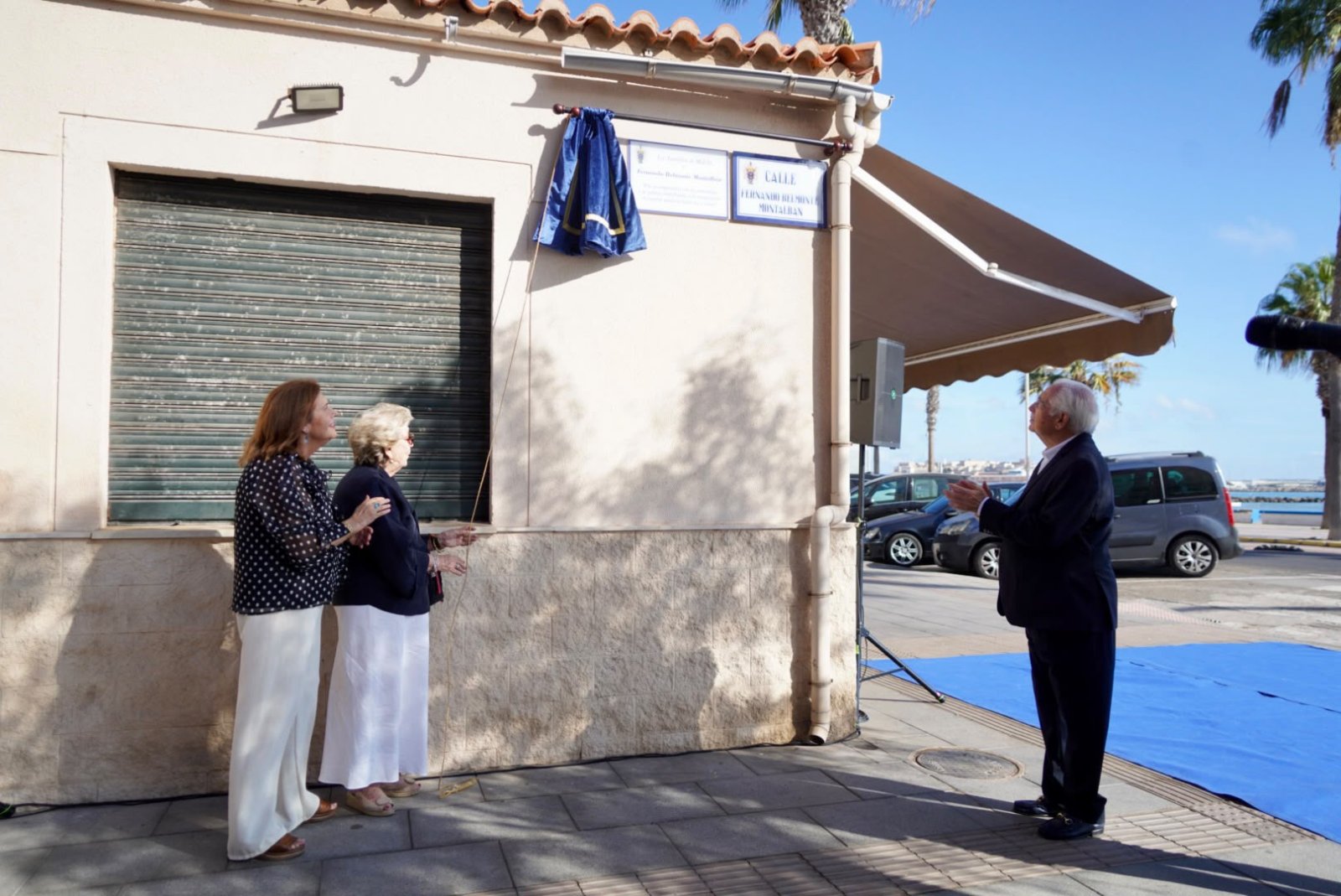 Imagen de la noticia: Melilla descubre una placa en homenaje al periodista Fernando Belmonte