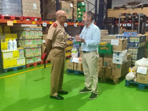Imagen de la noticia: El Banco de Alimentos pide donativos en la entrega de dorsales del Desafío-Melilla