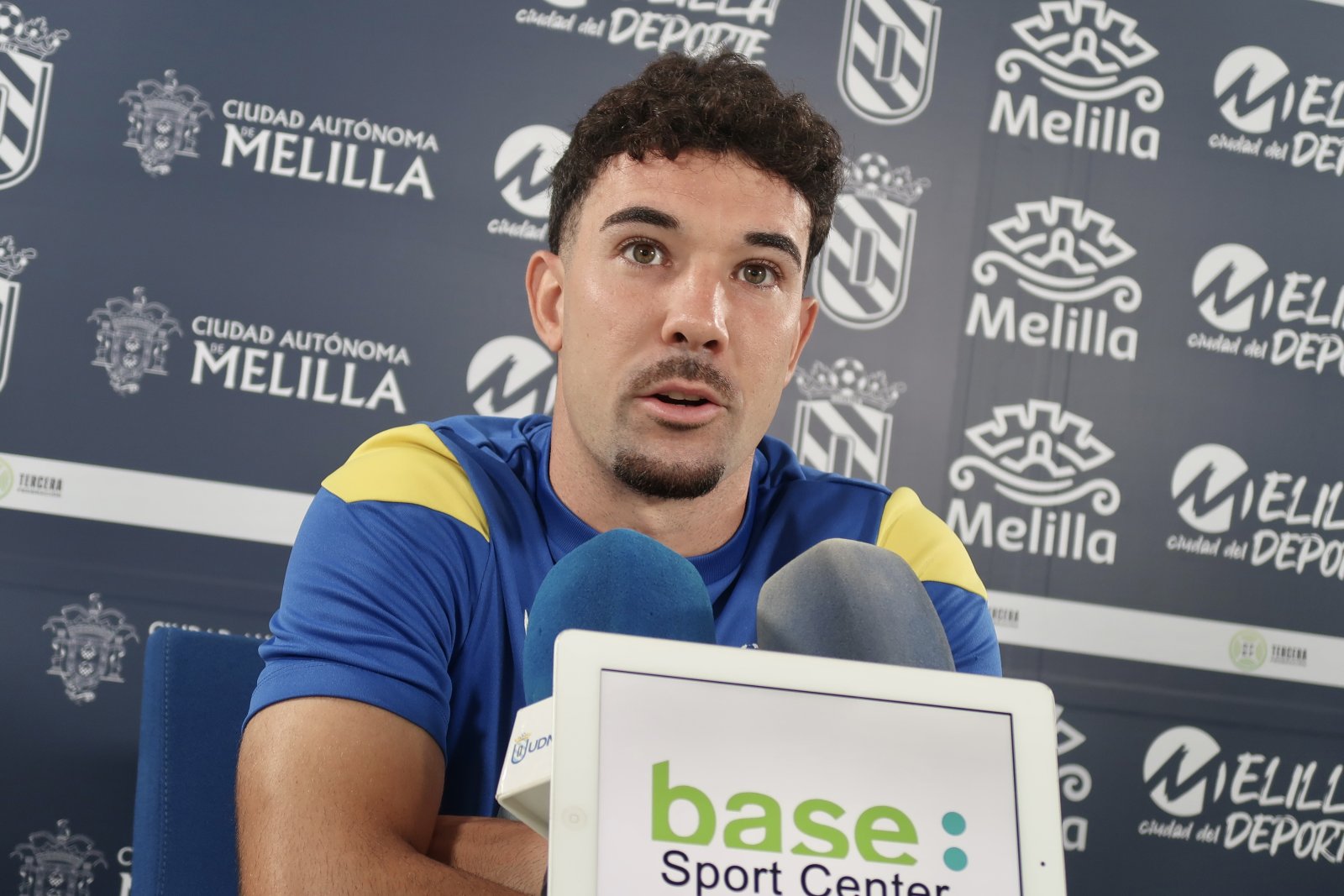 Imagen de la noticia: Fran Bueno pide «confianza cero» ante el colista antes del Melilla-Málaga Juniors