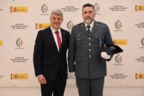 Imagen de la noticia: La Delegada del Gobierno reconoce al personal del Centro Penitenciario de Melilla por el Día de la Merced