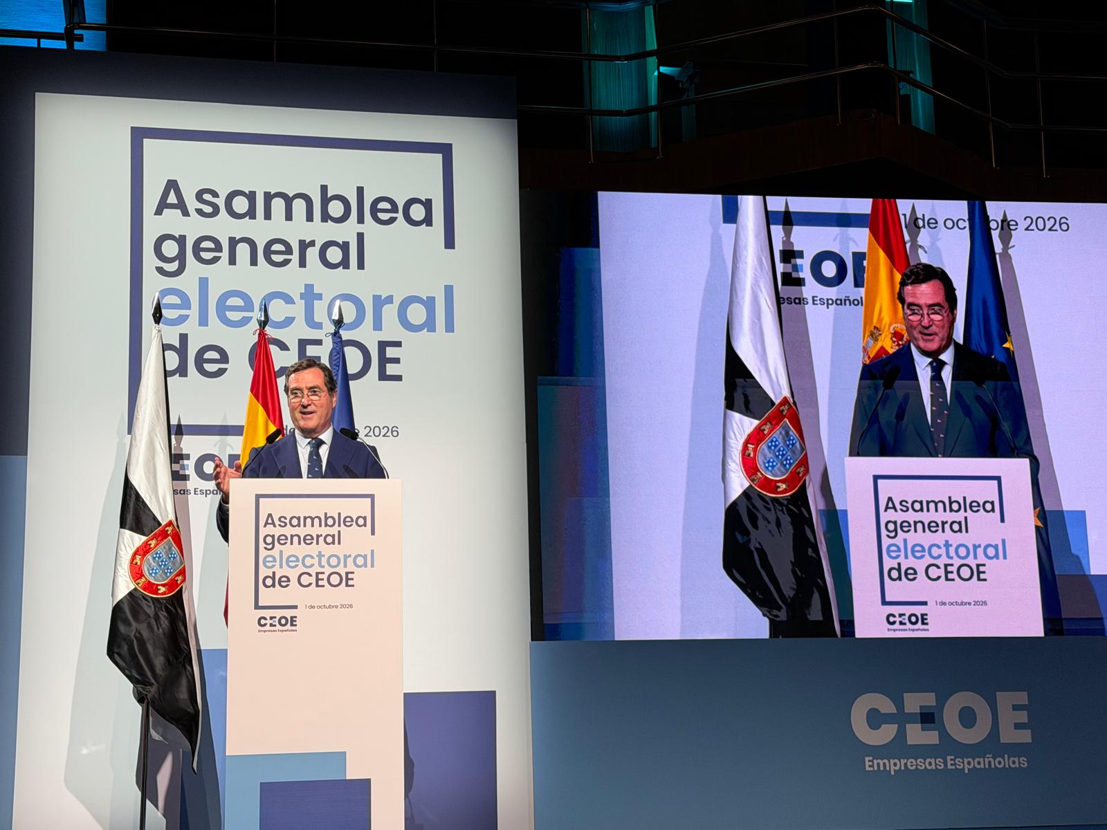 Imagen de la noticia: CEME-CEOE felicita a Garamendi por su reelección al frente de CEOE