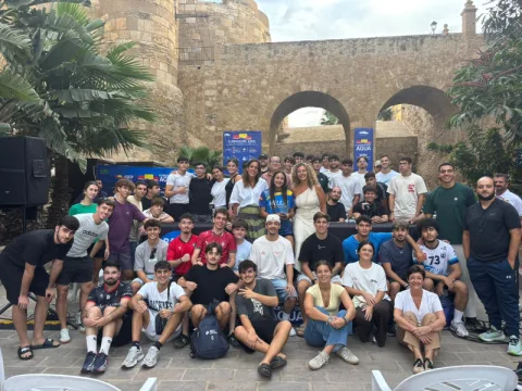 Imagen de la noticia: Alumnado del Doble Grado de Educación y Deporte participa en directo en Radio Marca