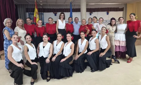 Imagen de la noticia: El Centro Social de Mayores de Melilla homenajea a sus usuarios por el Día Internacional