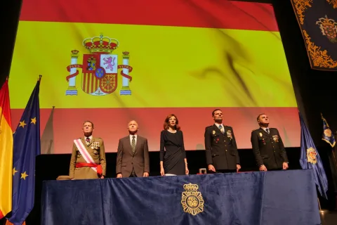Imagen de la noticia: Moh destaca la labor de la Policía Nacional en el día de su patrón