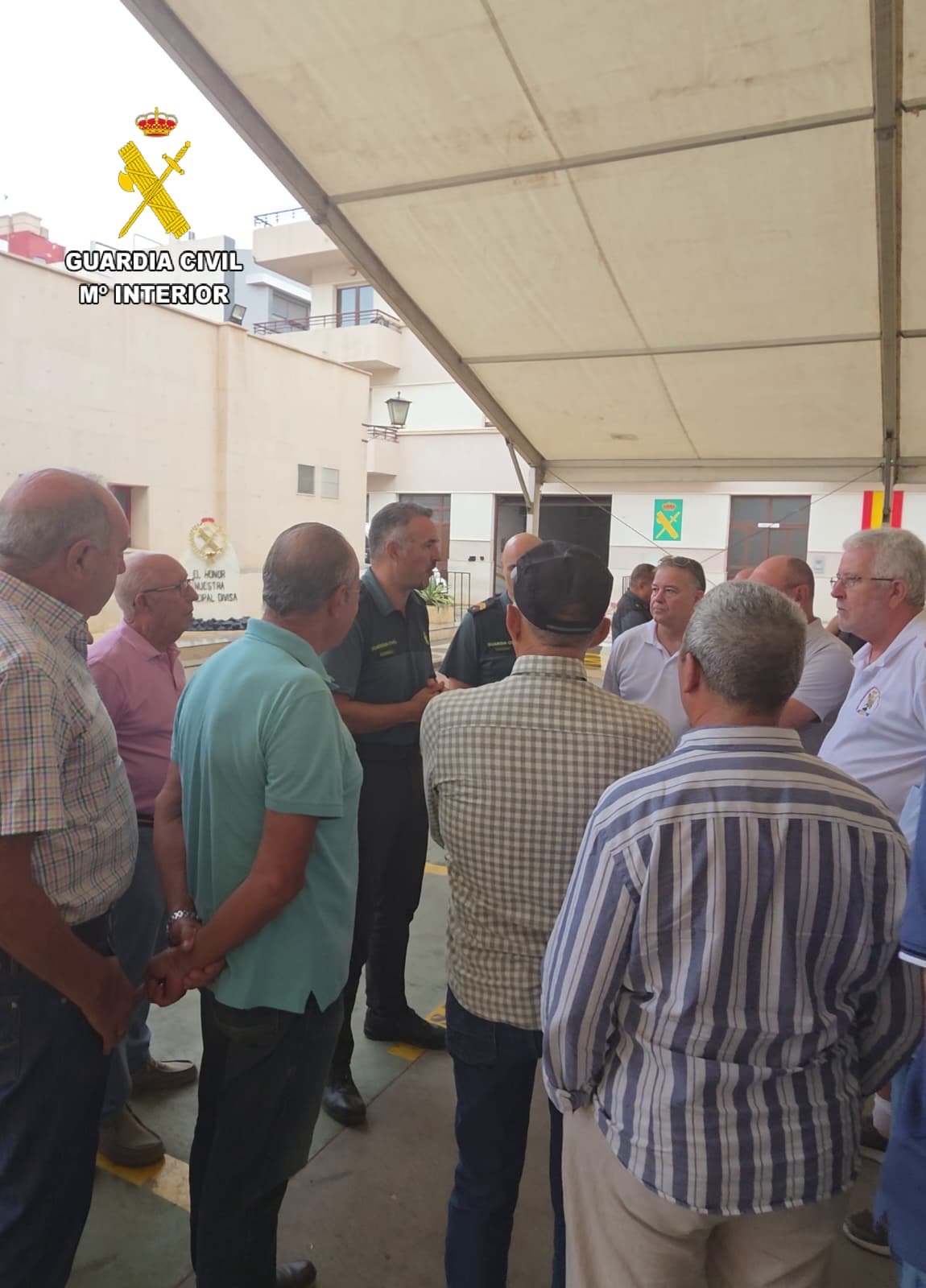 Imagen de la noticia: La Guardia Civil reúne a sus veteranos con motivo de la festividad del Pilar