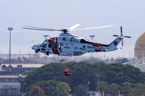Imagen de la noticia: Salvamento Marítimo simula este sábado un rescate en la bahía de Melilla