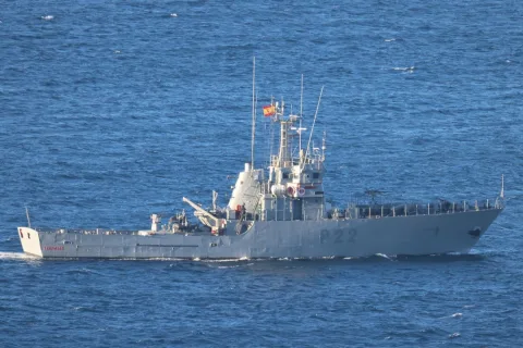 Imagen de la noticia: El patrullero Tagomago concluye su vigilancia en aguas de Melilla