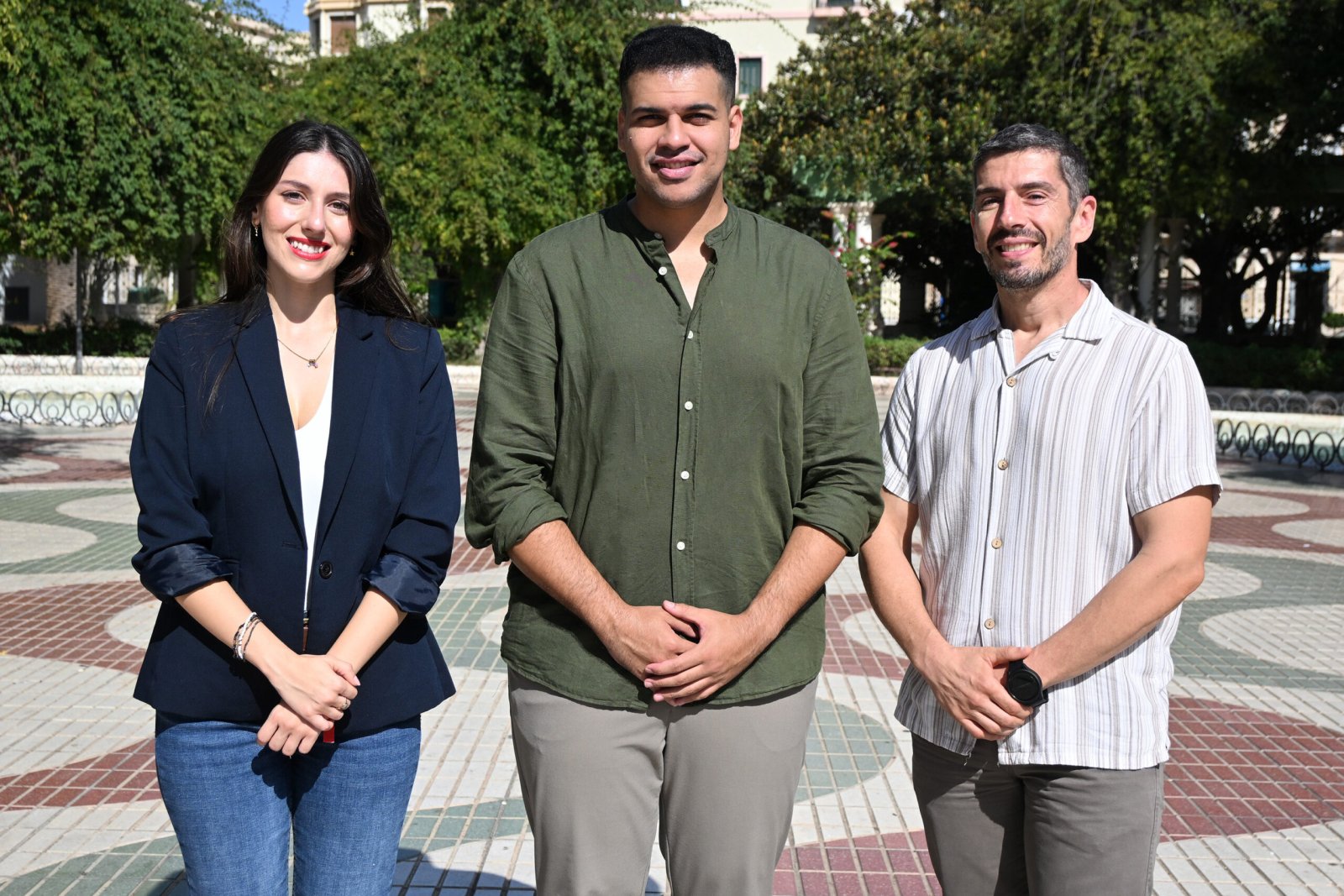 Imagen de la noticia: El PSOE presenta a Riduan Moh, Lucía Rubio y Manuel García para el Congreso y el Senado