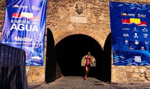 Imagen de la noticia: Seis triatletas españoles pelearán por las medallas este sábado en la Ensenada de los Galápagos