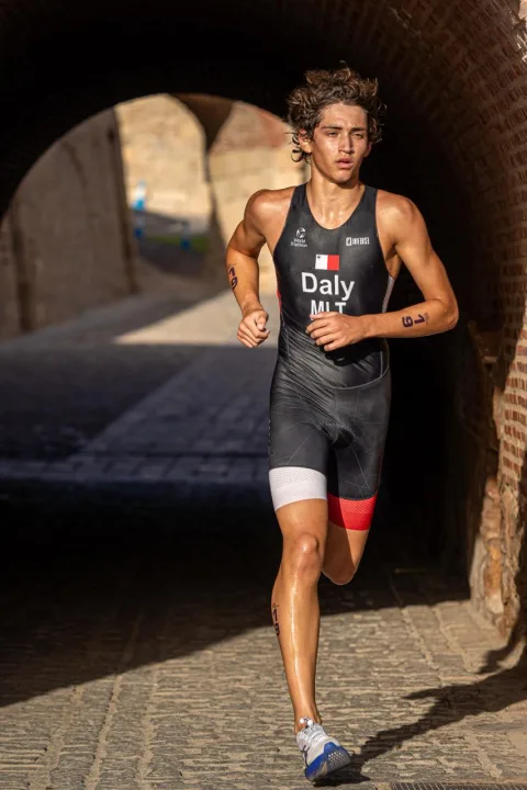 Imagen de la noticia: Seis triatletas españoles pelearán por las medallas este sábado en la Ensenada de los Galápagos