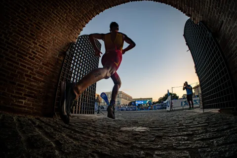 Imagen de la noticia: Seis triatletas españoles pelearán por las medallas este sábado en la Ensenada de los Galápagos