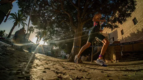 Imagen de la noticia: Seis triatletas españoles pelearán por las medallas este sábado en la Ensenada de los Galápagos